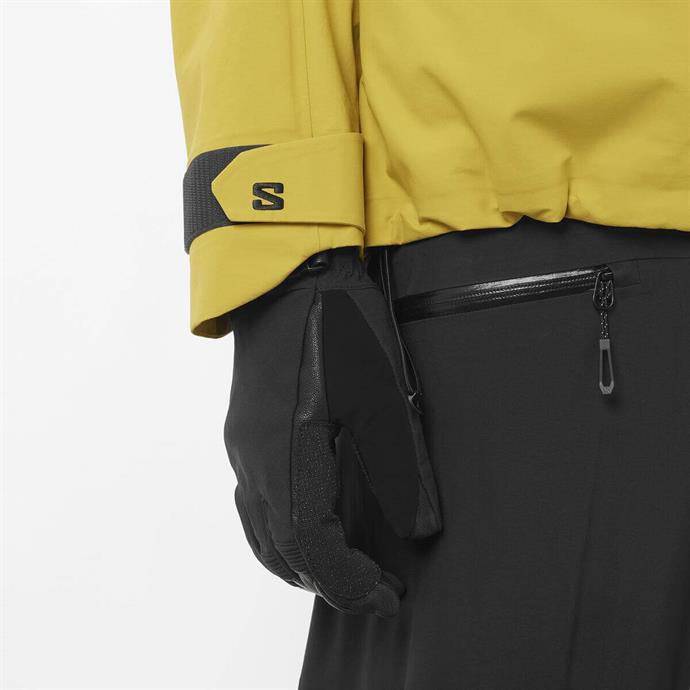 csUrun.UrunSecenek[0].StokKodu_9