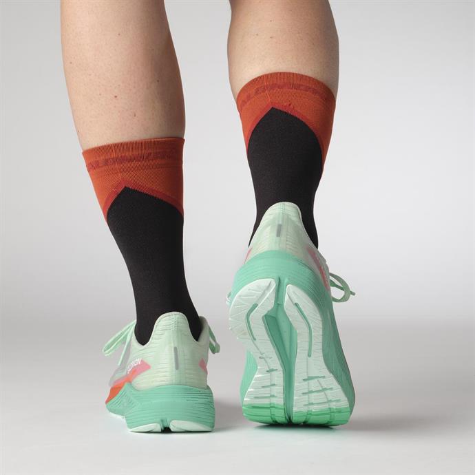 csUrun.UrunSecenek[0].StokKodu_7