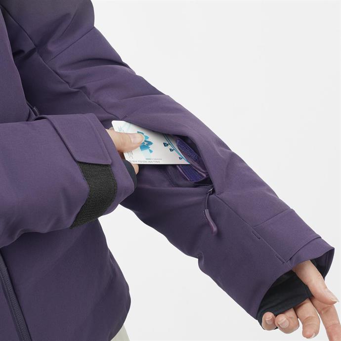 csUrun.UrunSecenek[0].StokKodu_3