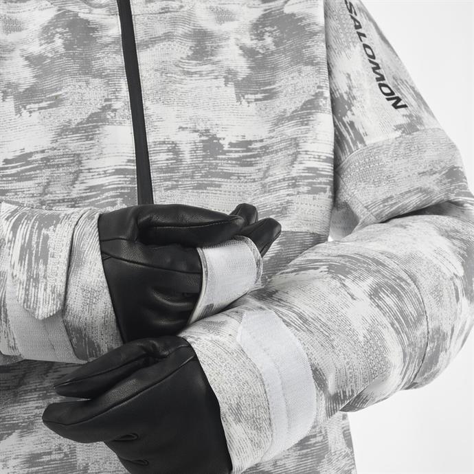 csUrun.UrunSecenek[0].StokKodu_6