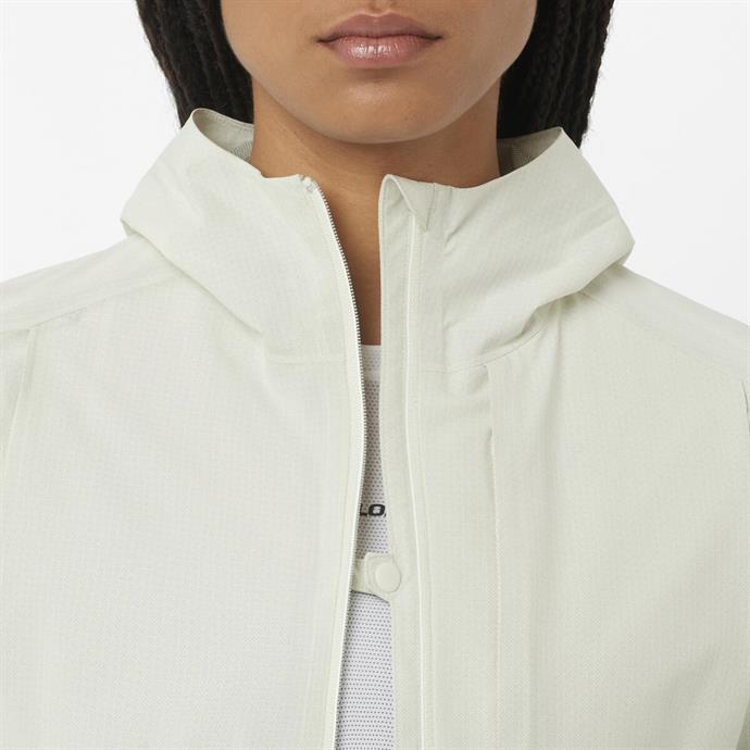 csUrun.UrunSecenek[0].StokKodu_3