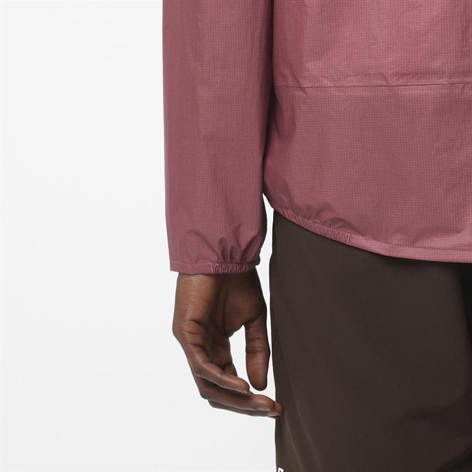 csUrun.UrunSecenek[0].StokKodu_7