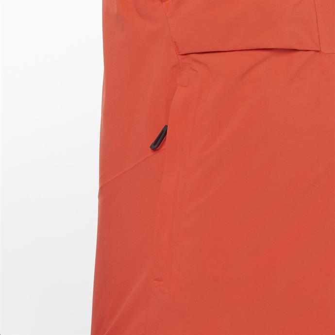 csUrun.UrunSecenek[0].StokKodu_7