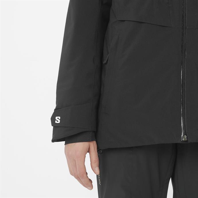 csUrun.UrunSecenek[0].StokKodu_7