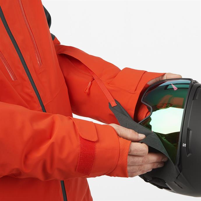 csUrun.UrunSecenek[0].StokKodu_3