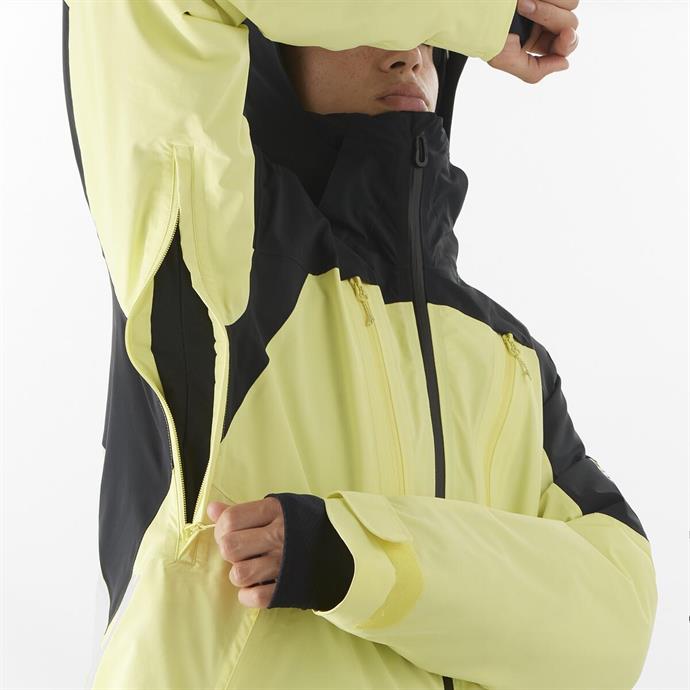 csUrun.UrunSecenek[0].StokKodu_5