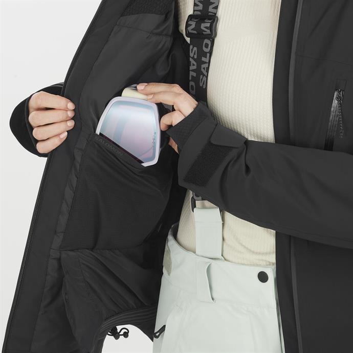 csUrun.UrunSecenek[0].StokKodu_4