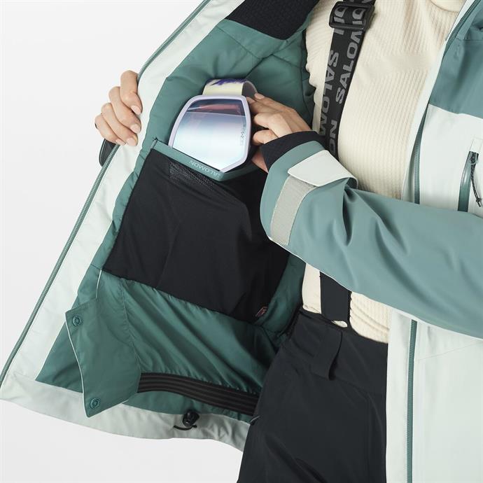 csUrun.UrunSecenek[0].StokKodu_4