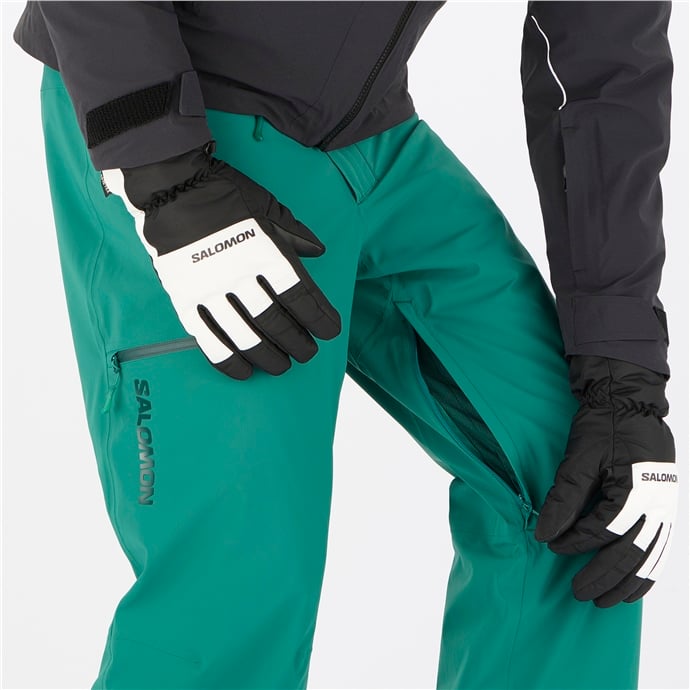 csUrun.UrunSecenek[0].StokKodu_3