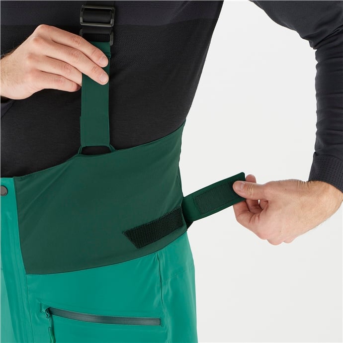 csUrun.UrunSecenek[0].StokKodu_4