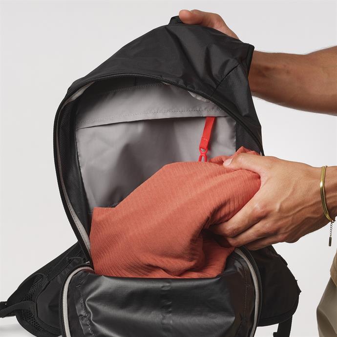 csUrun.UrunSecenek[0].StokKodu_7