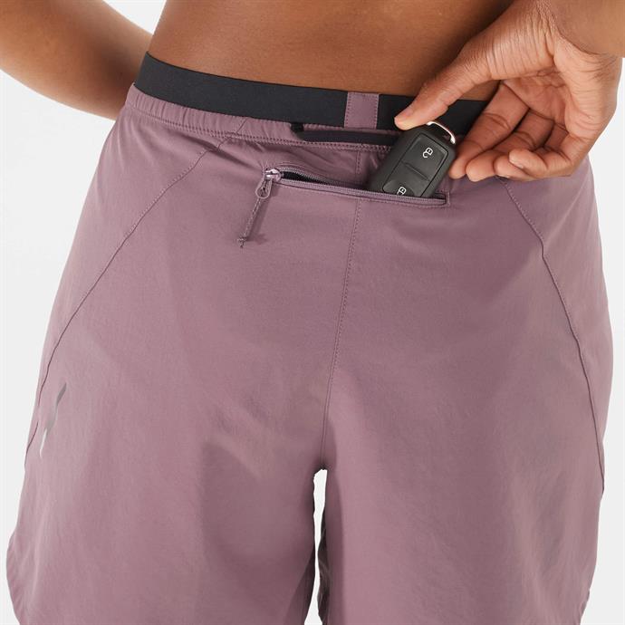 csUrun.UrunSecenek[0].StokKodu_3