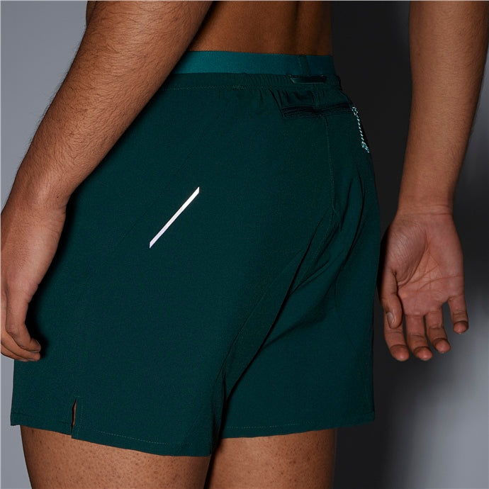 csUrun.UrunSecenek[0].StokKodu_2