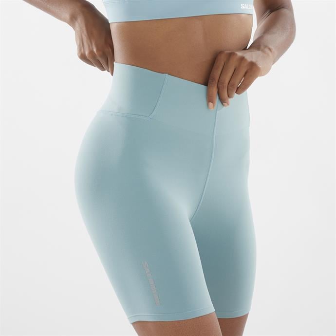 csUrun.UrunSecenek[0].StokKodu_3