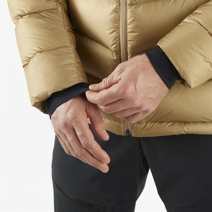 csUrun.UrunSecenek[0].StokKodu_4