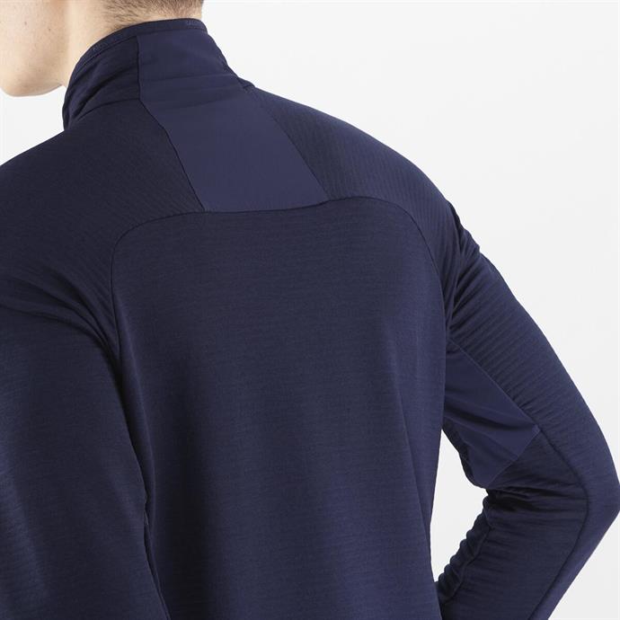 csUrun.UrunSecenek[0].StokKodu_4