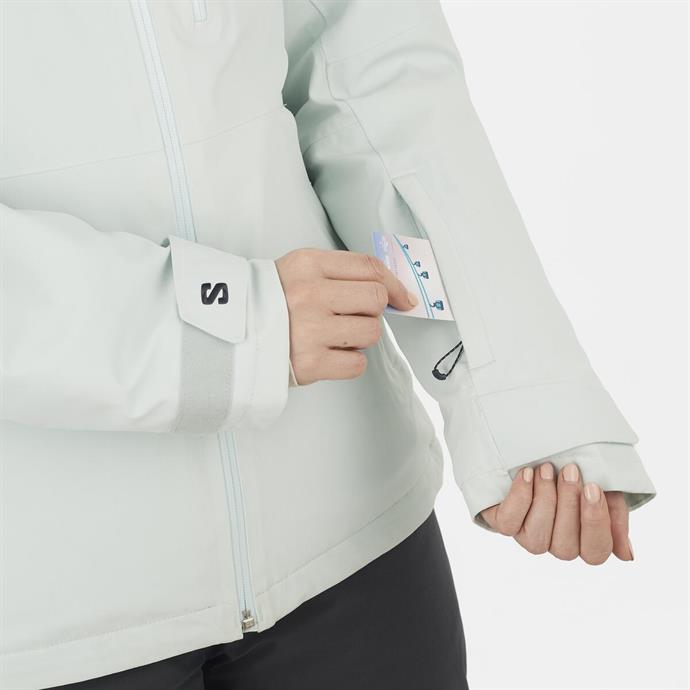 csUrun.UrunSecenek[0].StokKodu_3