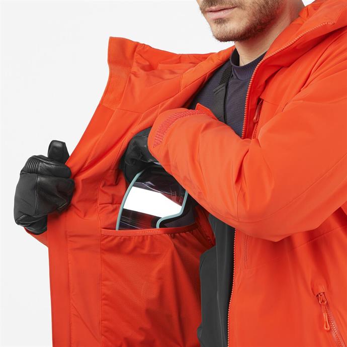 csUrun.UrunSecenek[0].StokKodu_5