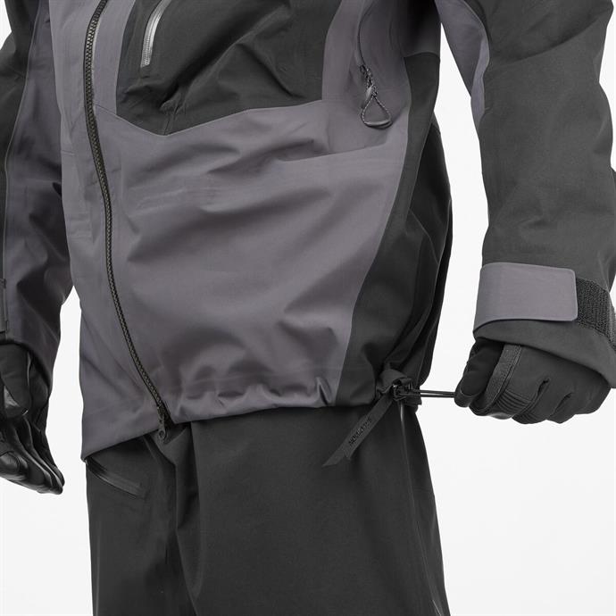 csUrun.UrunSecenek[0].StokKodu_5