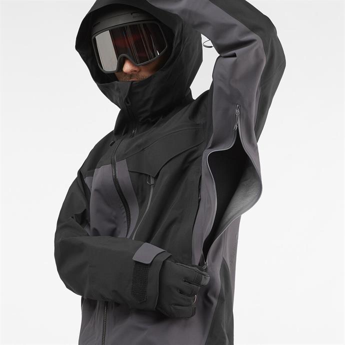 csUrun.UrunSecenek[0].StokKodu_6