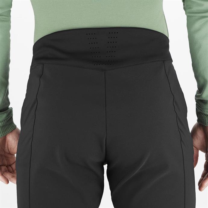 csUrun.UrunSecenek[0].StokKodu_5