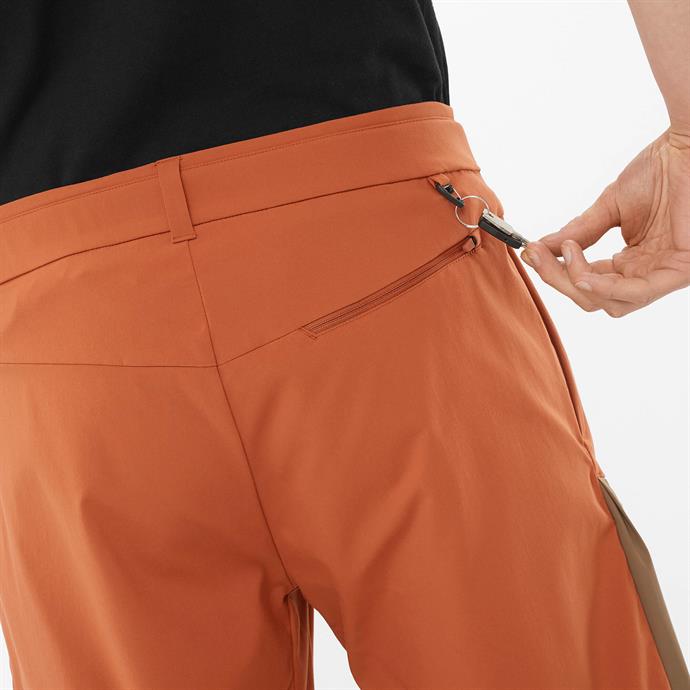 csUrun.UrunSecenek[0].StokKodu_2