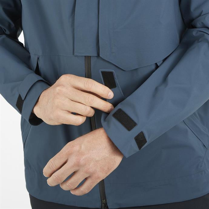 csUrun.UrunSecenek[0].StokKodu_6