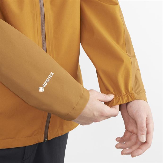 csUrun.UrunSecenek[0].StokKodu_6