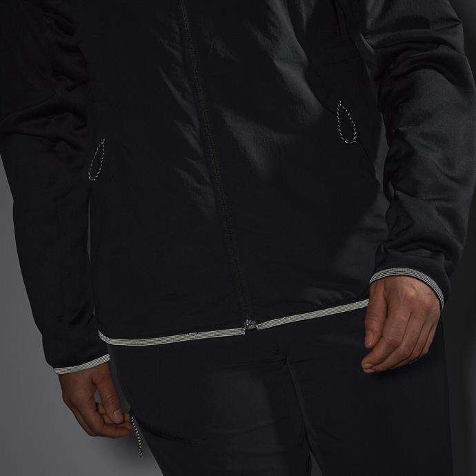 csUrun.UrunSecenek[0].StokKodu_5