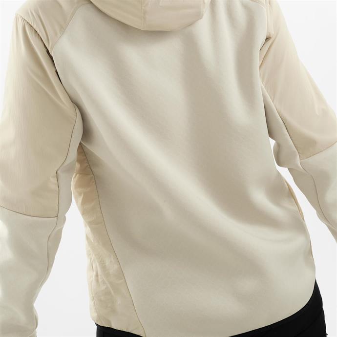 csUrun.UrunSecenek[0].StokKodu_4