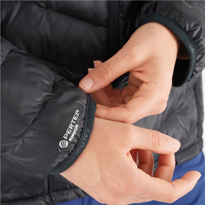 csUrun.UrunSecenek[0].StokKodu_4