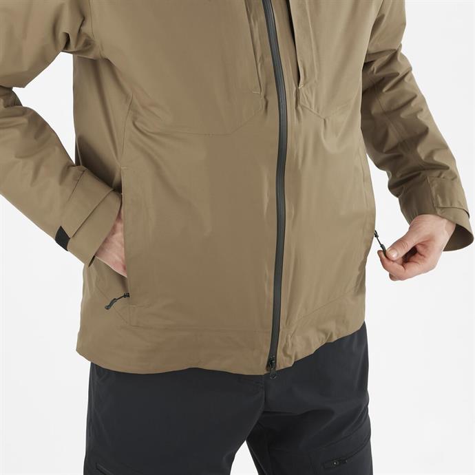 csUrun.UrunSecenek[0].StokKodu_3