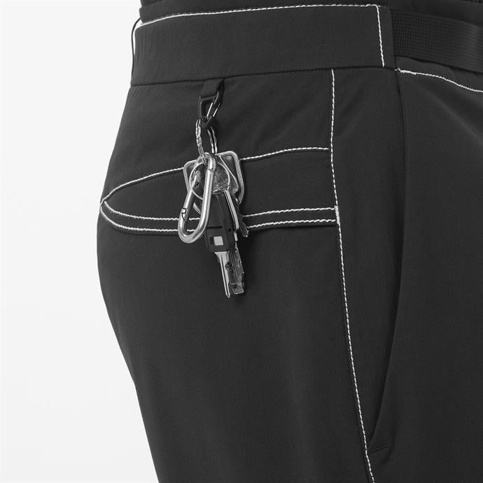 csUrun.UrunSecenek[0].StokKodu_5