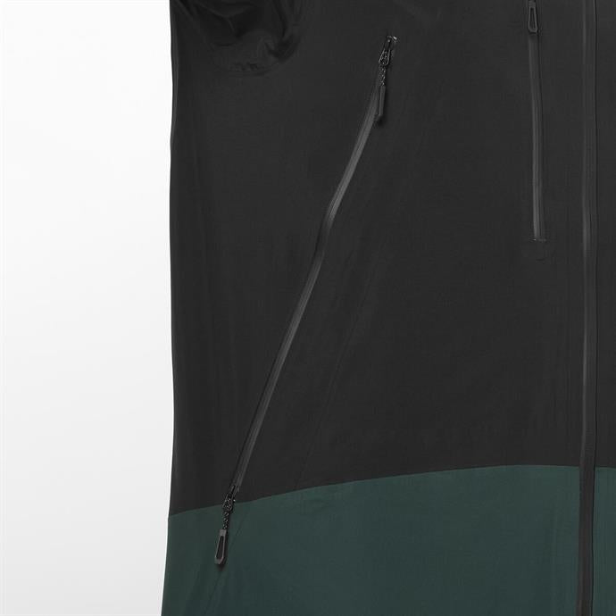 csUrun.UrunSecenek[0].StokKodu_6