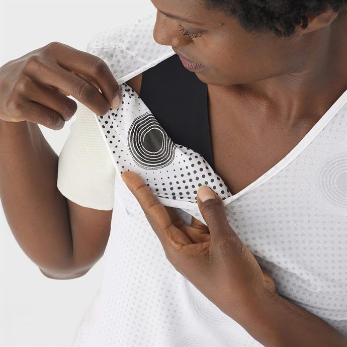 csUrun.UrunSecenek[0].StokKodu_4