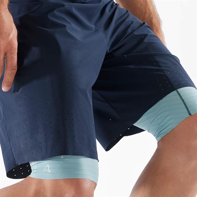 csUrun.UrunSecenek[0].StokKodu_2