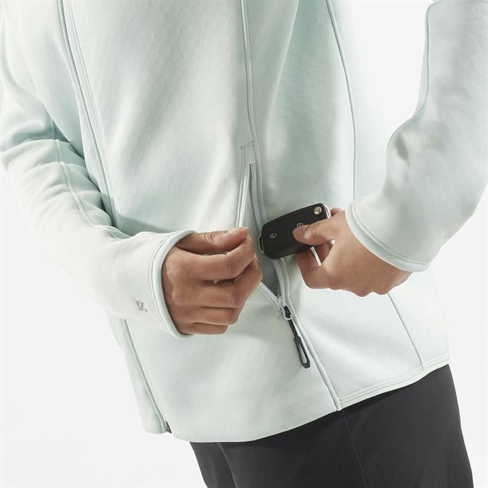 csUrun.UrunSecenek[0].StokKodu_4