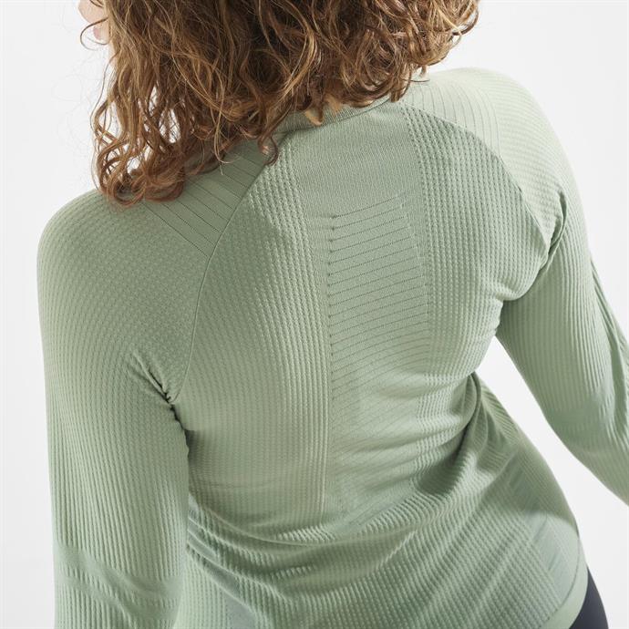 csUrun.UrunSecenek[0].StokKodu_2