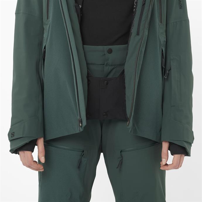 csUrun.UrunSecenek[0].StokKodu_5