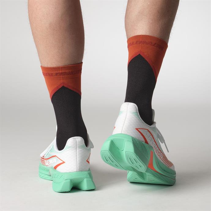 csUrun.UrunSecenek[0].StokKodu_7