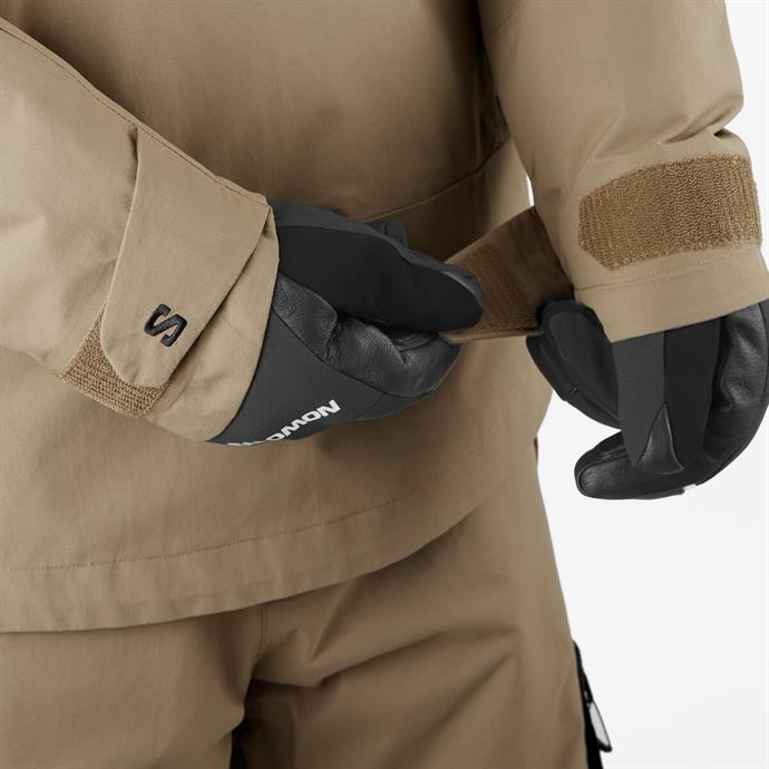 csUrun.UrunSecenek[0].StokKodu_5