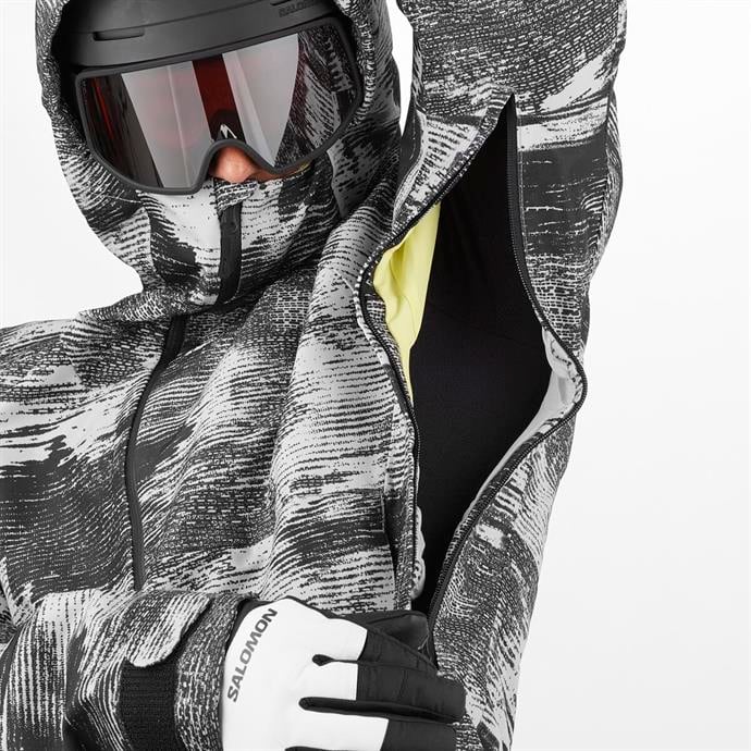 csUrun.UrunSecenek[0].StokKodu_4