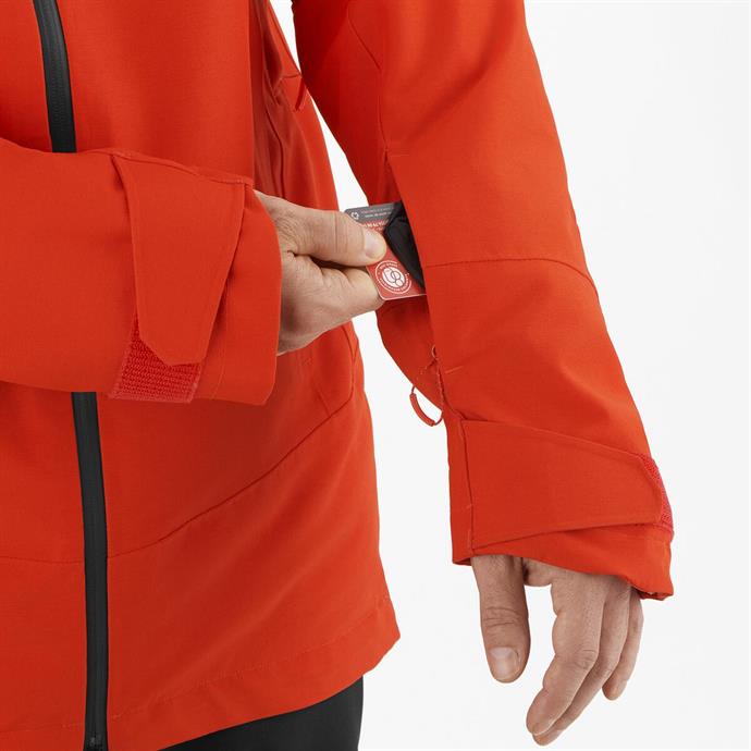 csUrun.UrunSecenek[0].StokKodu_3