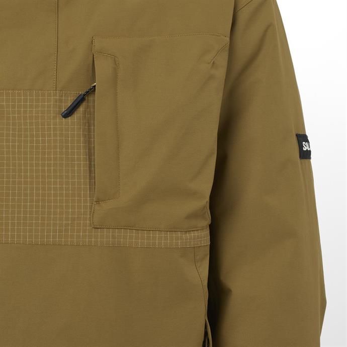 csUrun.UrunSecenek[0].StokKodu_4