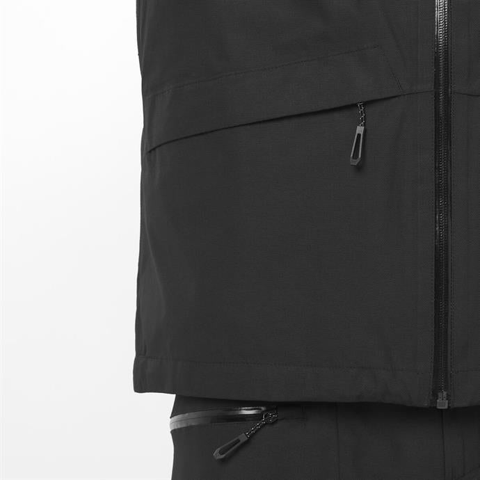 csUrun.UrunSecenek[0].StokKodu_7