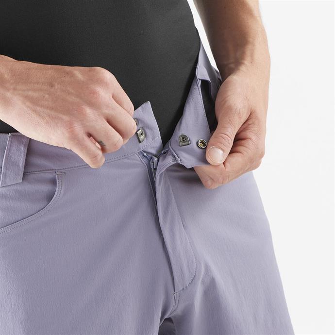 csUrun.UrunSecenek[0].StokKodu_3