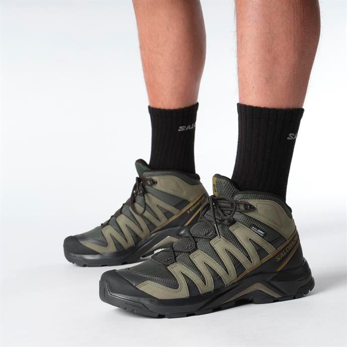 csUrun.UrunSecenek[0].StokKodu_6