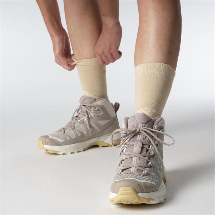 csUrun.UrunSecenek[0].StokKodu_6