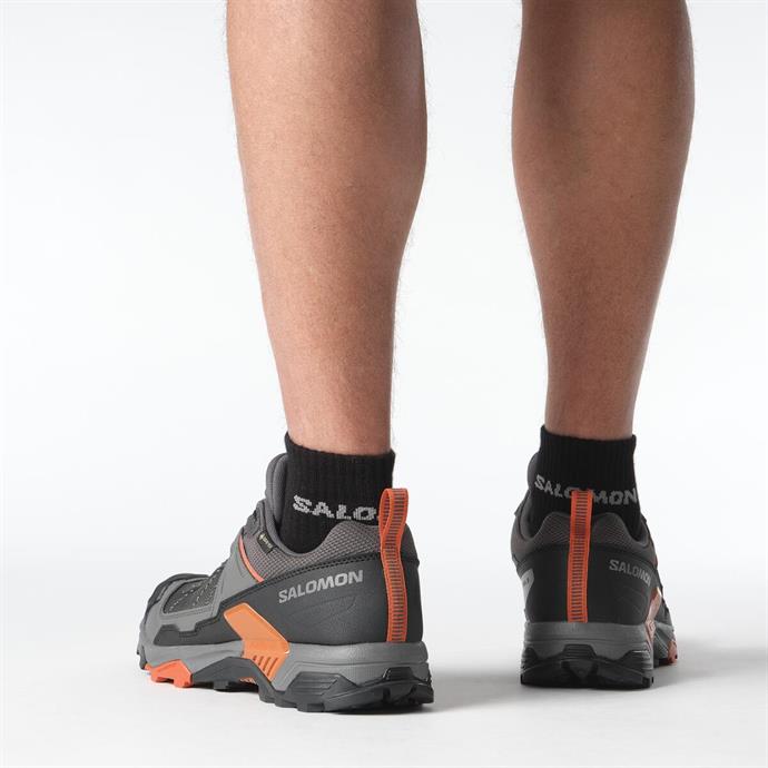 csUrun.UrunSecenek[0].StokKodu_7