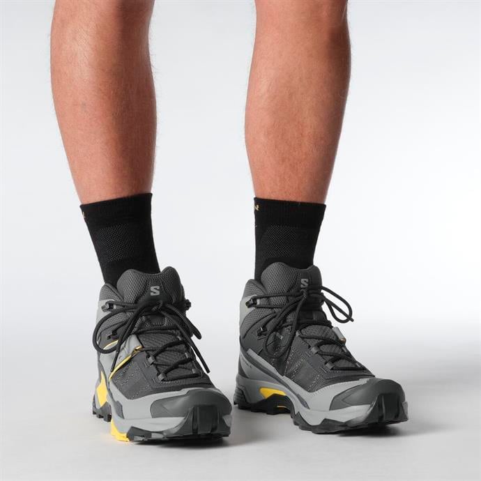 csUrun.UrunSecenek[0].StokKodu_7